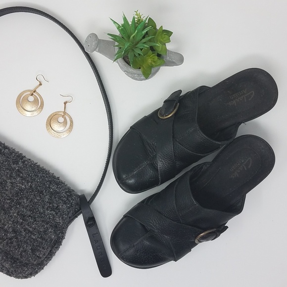 Clarks Shoes - CLARK'S Artisan Black Leather Mules Clogs Slides